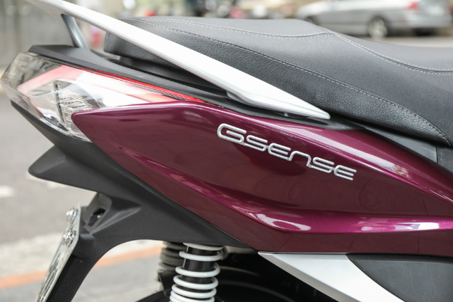 Cận cảnh đối thủ Honda SH Mode giá 53 triệu đồng